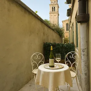 Calle De Le Pazienze Apartment Venice